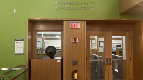 Main entrance of Harvard Divinity School Library